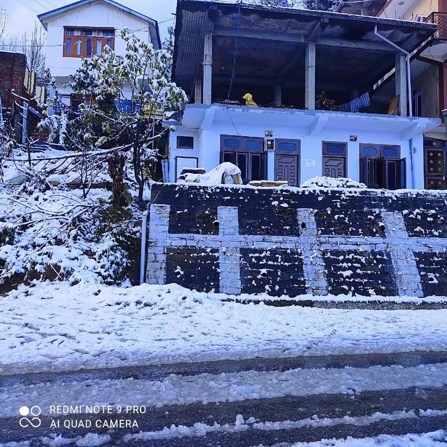 Trushali Homestay 纳尔卡恩达 外观 照片